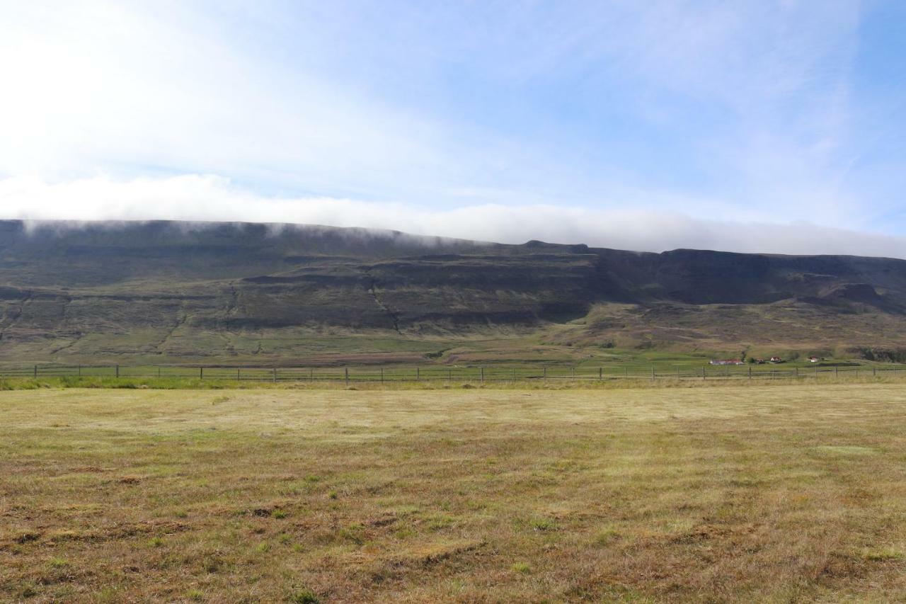 Hotel Hvitserkur Hvammstangi Buitenkant foto